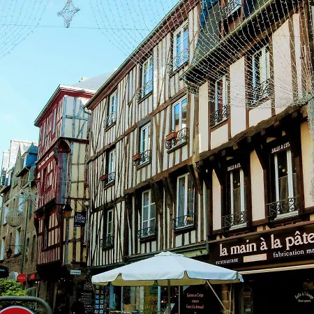 Gate House * Dinan